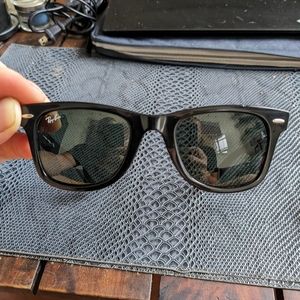 Ray Ban Wayfarer sunglasses
